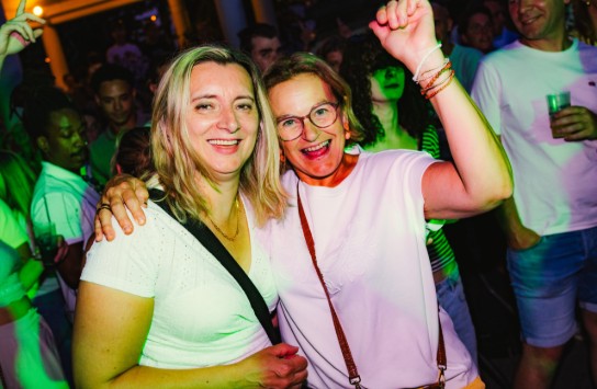  (vergroot foto)