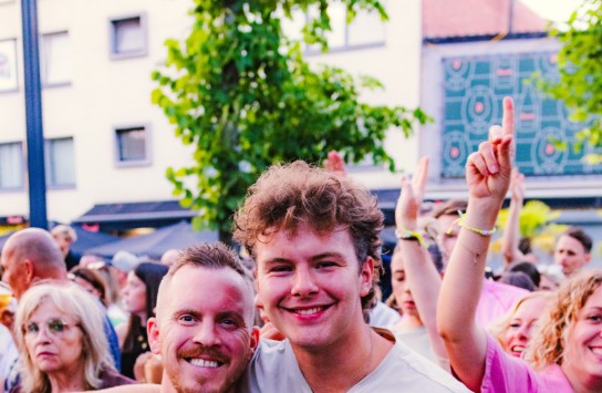  (vergroot foto)